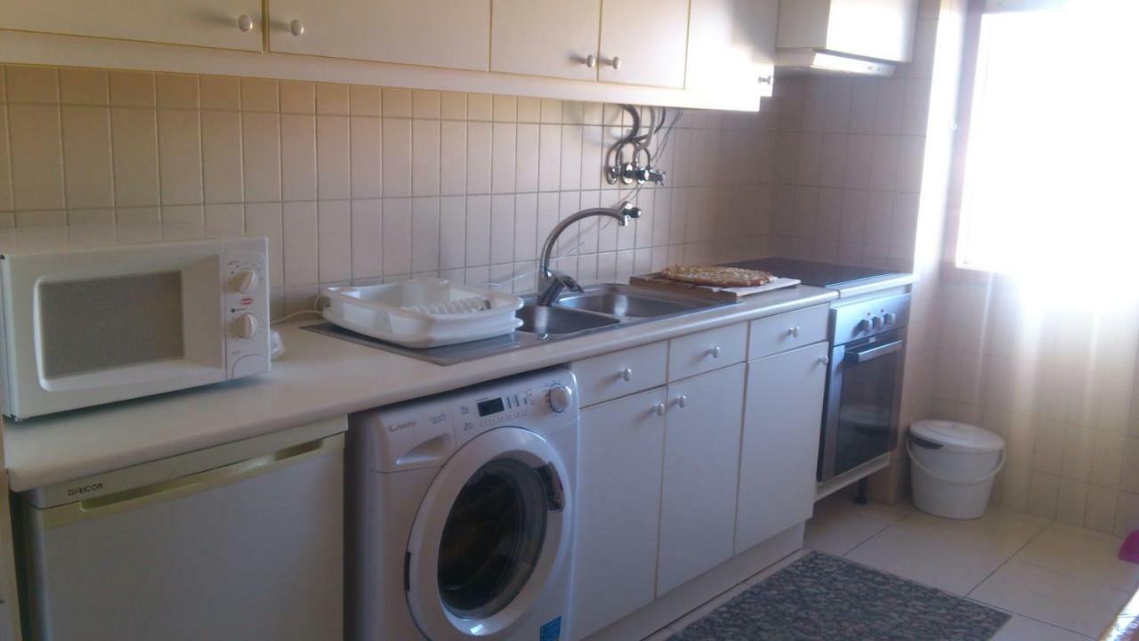 Family & Friends Apartments アルヴォル エクステリア 写真